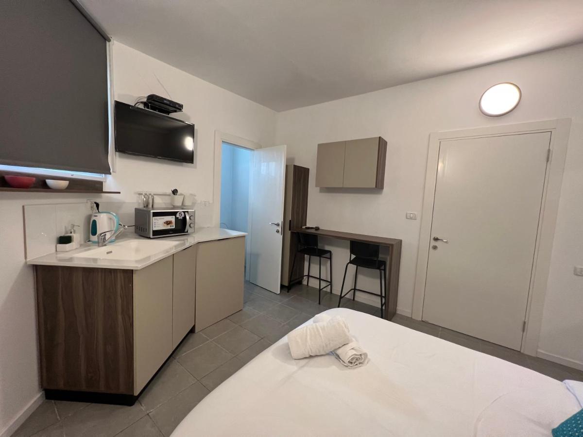 Aspentlv - Hacarmel Market Apartments & Studios Tel Aviv Eksteriør billede